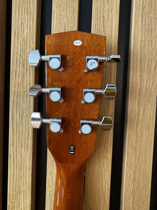 Акустична китара Harley Benton D-120VS