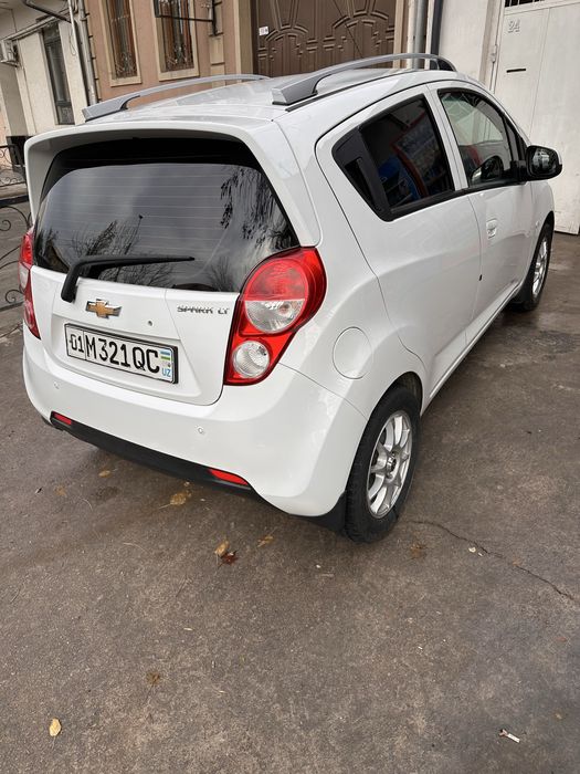 SPARK 2022 Full pozitsiya aftamat oq rang saka diska Metan gazi bor