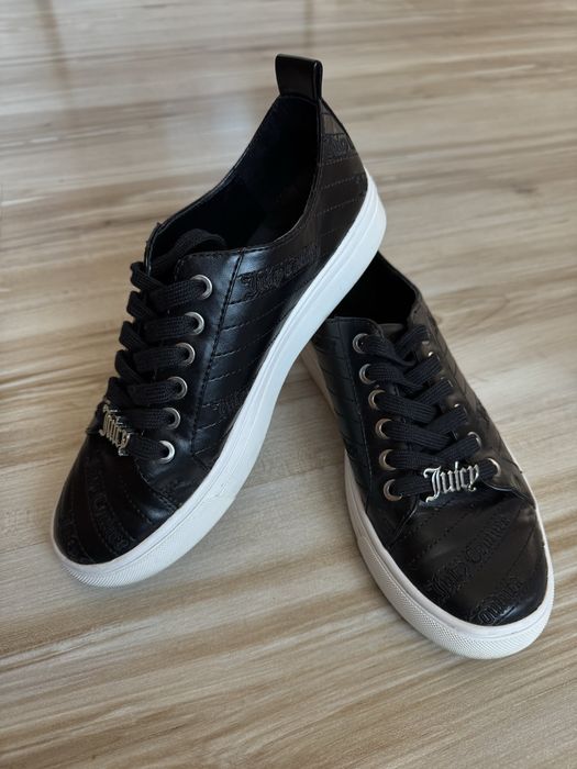 Дамски обувки/кецове Juicy Couture