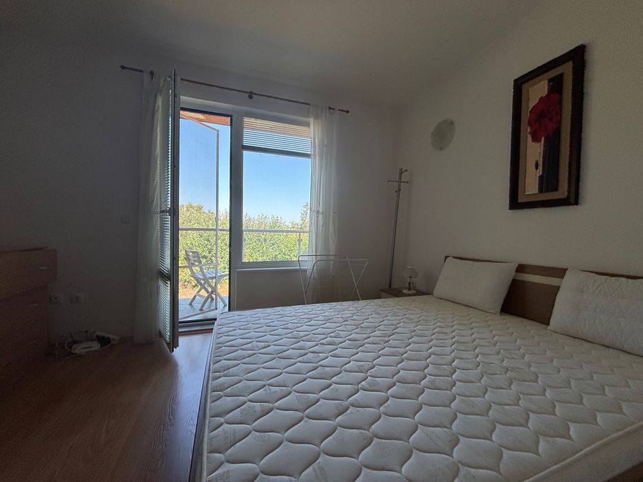 Продава се Двустаен апартамент в Бяла - 60 кв.м за 1050 €/кв.м - Снимка #4