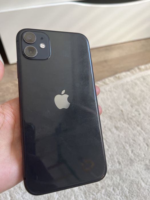 iPhone 11 В хорршом состоянии