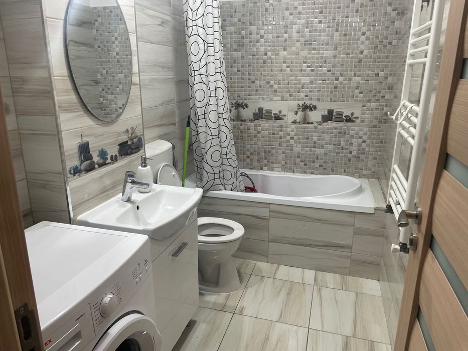 Vând apartament cu 2 camere