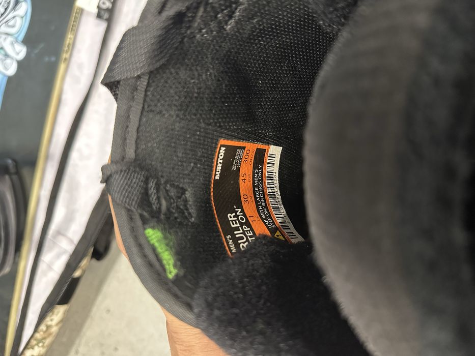 Сноуборд комплект Burton Free Thinker + StepOn