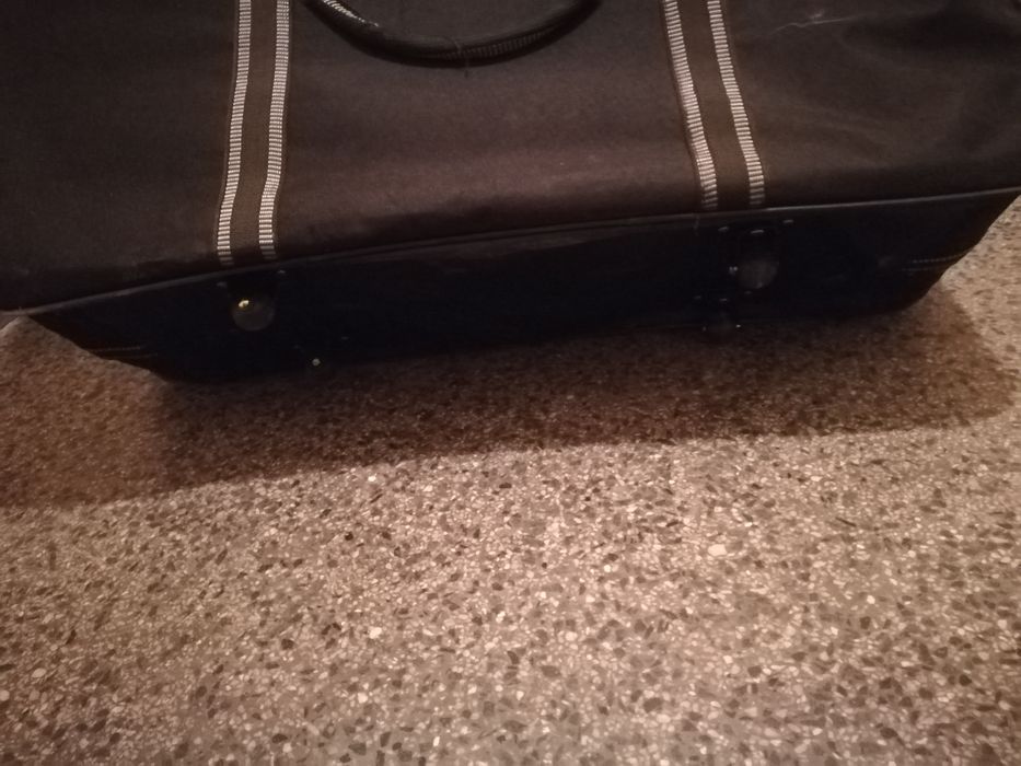 Голяма чанта - куфар с колелца, за багаж