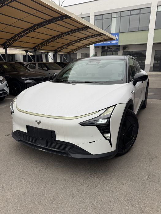 Robo car 01 Jiyue LIMITED EDITION 3.7s