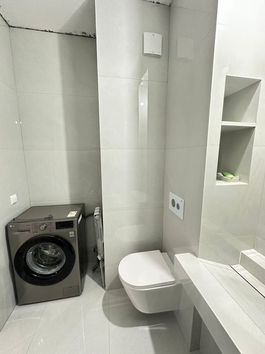 Кафельшик мастер своего дело