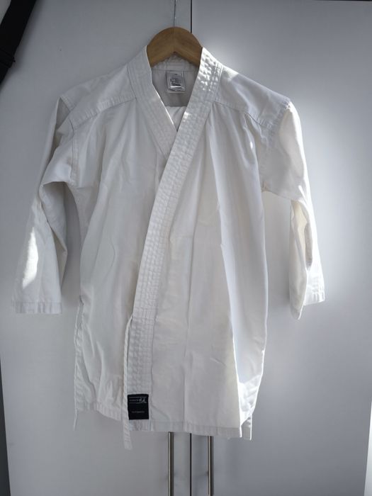 Costum karate Outshock 140