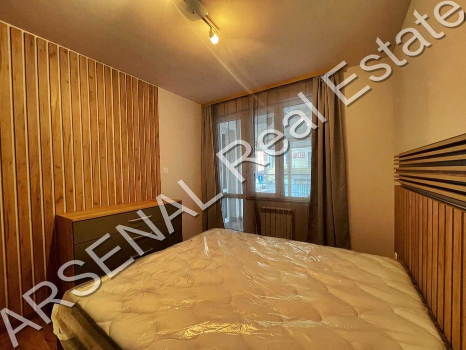 Двустаен апартамент под наем, Медицинска академия