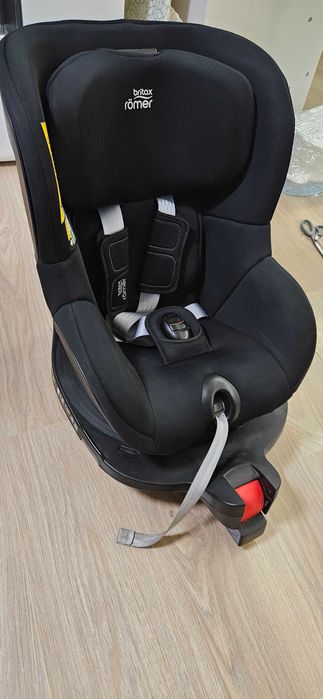 Детско столче за кола Dualfix M i-SIZE