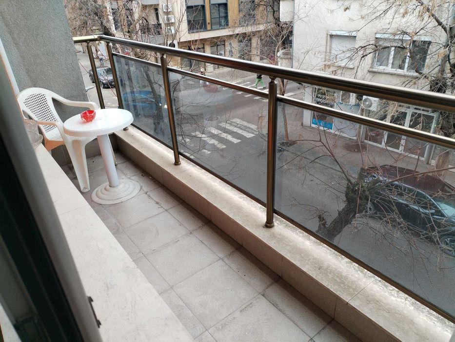 Апартамент под наем