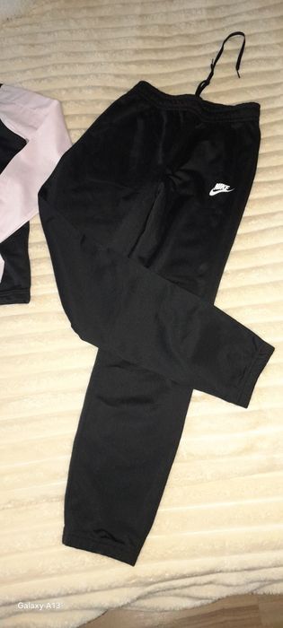 Trening nike 147-158 cm