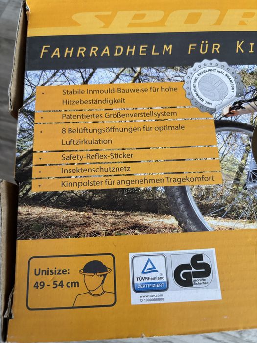 Каска за момиче - размер: 54 см. обиколка