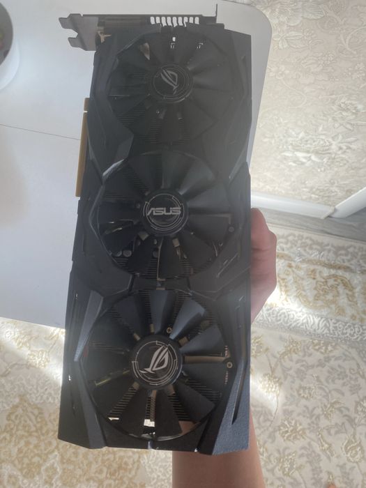 Видиокарта  asus