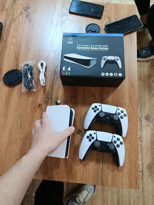 Playstation беспроводная игровая консоль P15 Plus 2.4G.