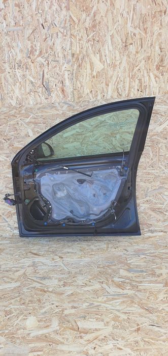 Ușă/Portieră Insignia stânga Față stare foarte bună