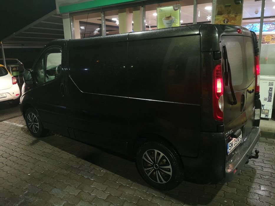 Se vinde opel vivaro