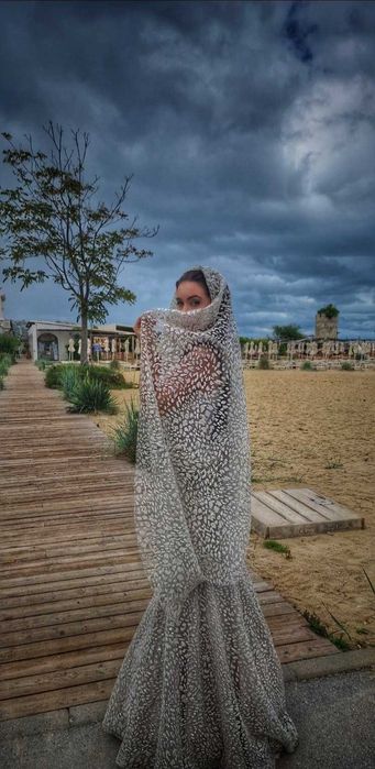 Абитуриенска рокля