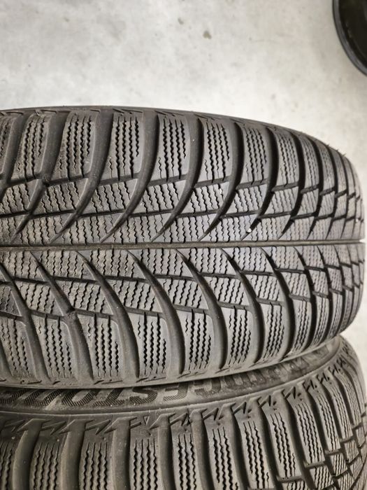 4 anvelope iarna Bridgestone 205 55 16 stare foarte buna