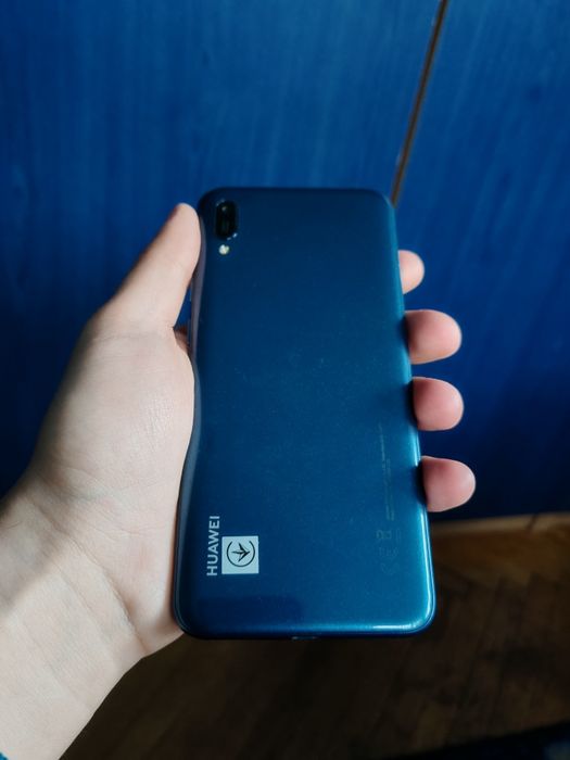 Huawei Y6 2019 32GB / 2GB RAM – Funcțional, resetat