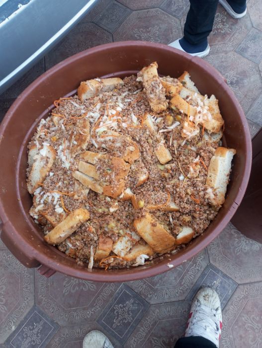 Svejiy pomoy bor . Mol qulay tovuqlaga