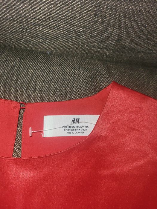 Рокля ръст 140см.   9г. - 10г.