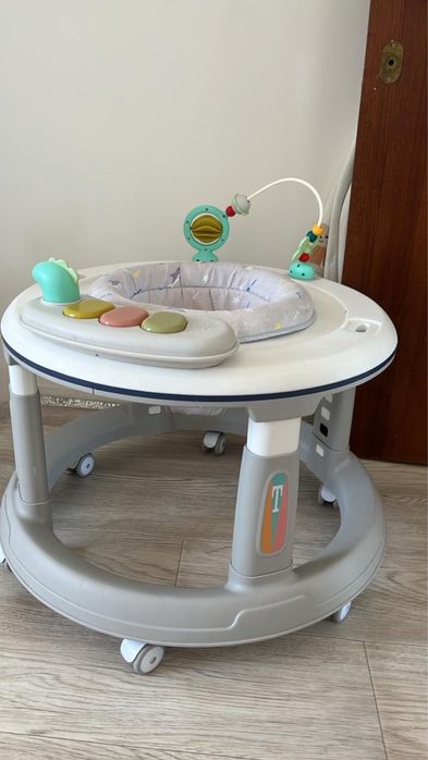 Продам ходунок в отличном состояний