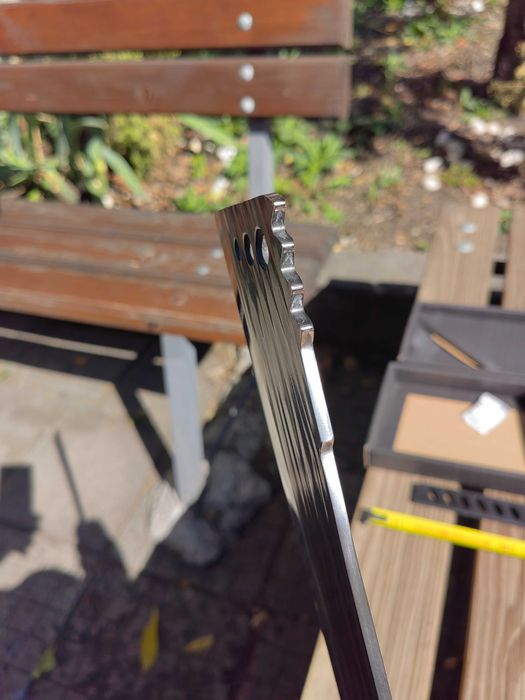 Кован Японски сатър