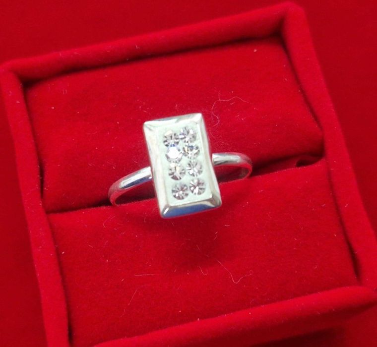 AG156, inel argint 925,nou/marcat,zirconii albe, ideal cadou