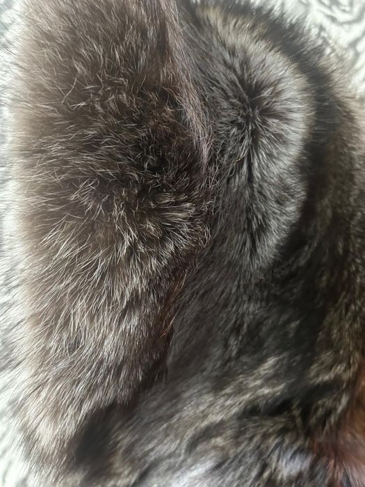 Шуба зимняя  из енота