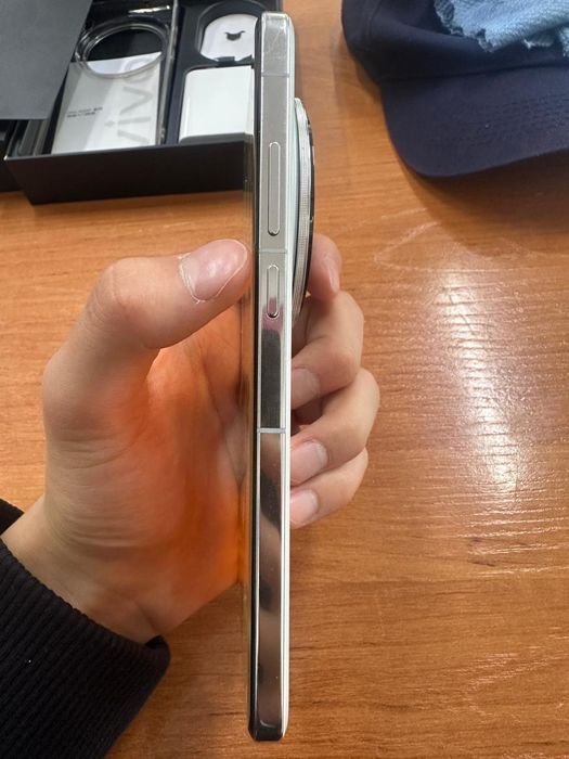 Vivo x200 pro 256/12