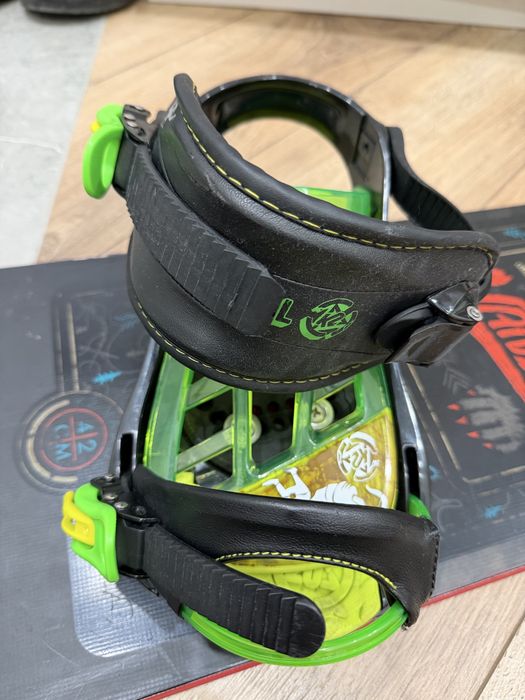 Сноуборд и ботинки k2 , очки termit , шлем