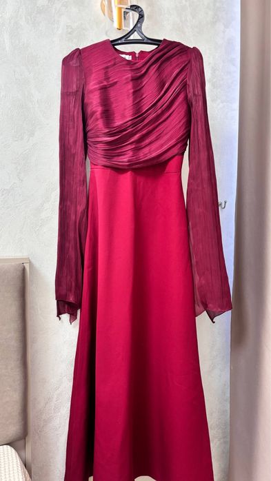 Продам платья в отличном состоянии