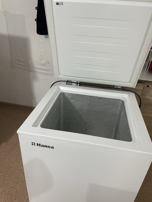 Продам морозильную камеру