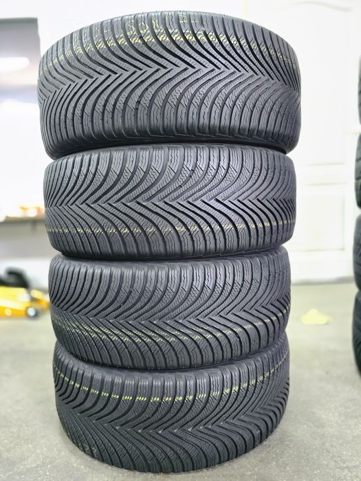 4x 225/50/17 M+S MICHELLIN Stare ca noi