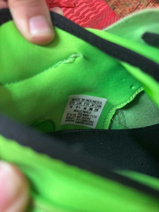 Оригинальные бутсы Adidas