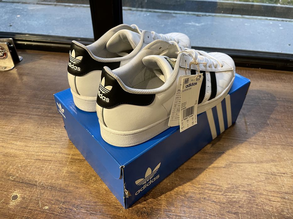 Кроссовки Adidas Superstar