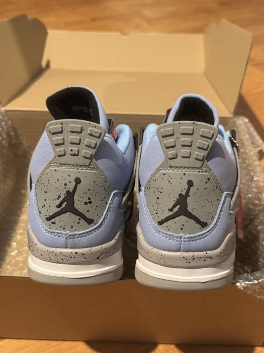 Air Jordan 4 University Blue 40