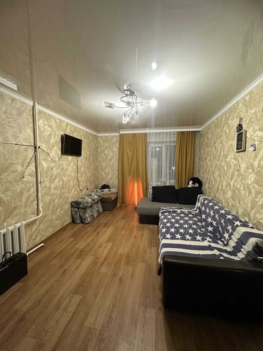 продам 2 комн квартиру