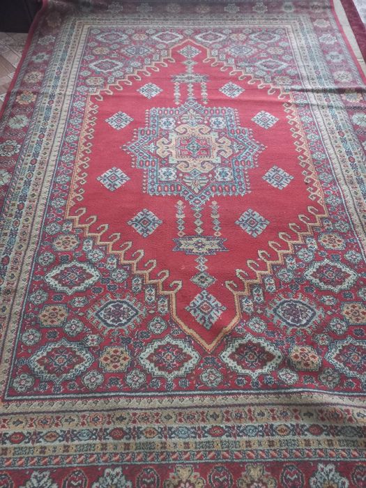 Продается ковер 2×3