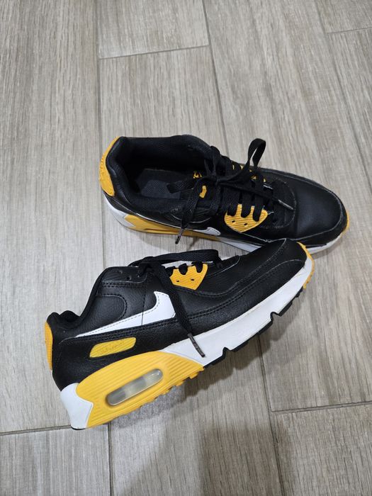 Маратонки  NIKE за момче