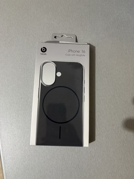 Husa Beats Iphone 16 (bon istyle)