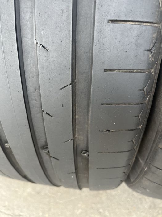 4 бр. летни гуми 255/35/21 Continental DOT 0220 4 mm