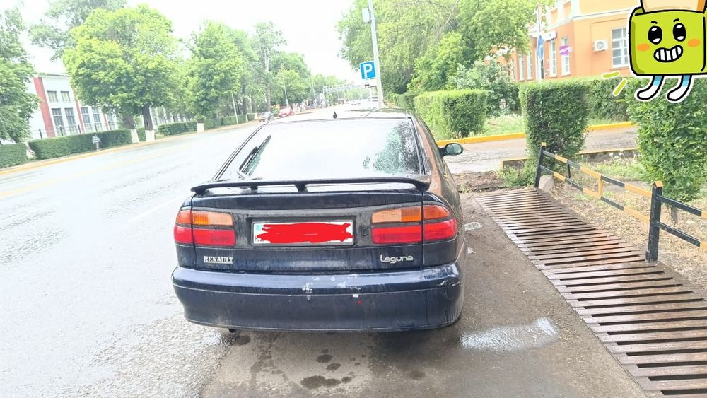Продам машину Рено