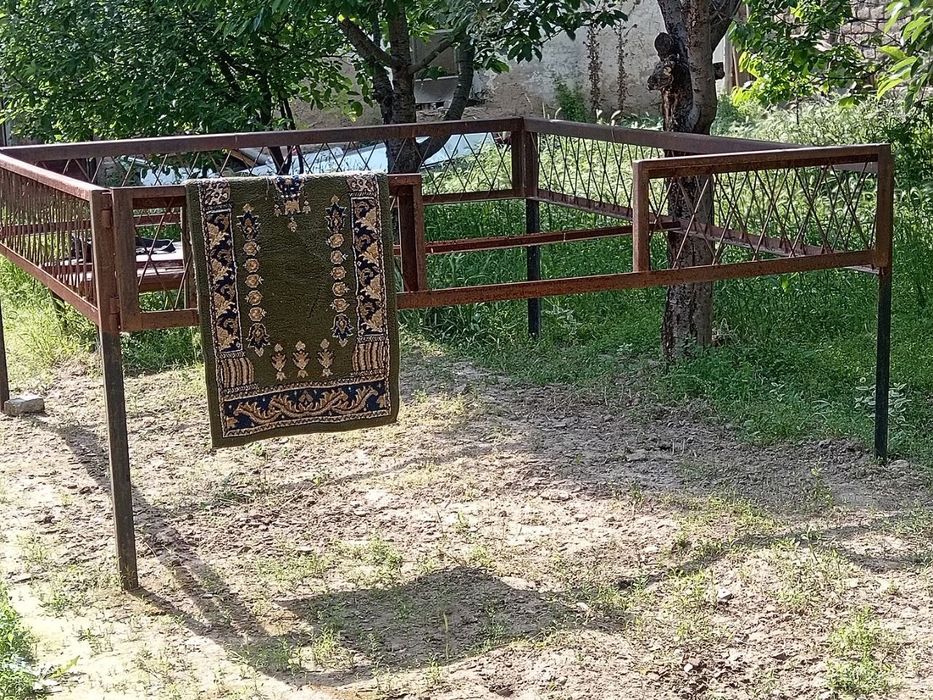 Продаётся тапчан железный карказ