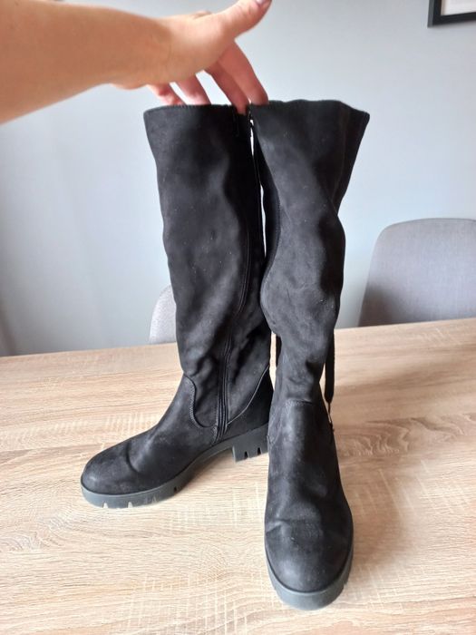 Нови Ботуши номер 36/37