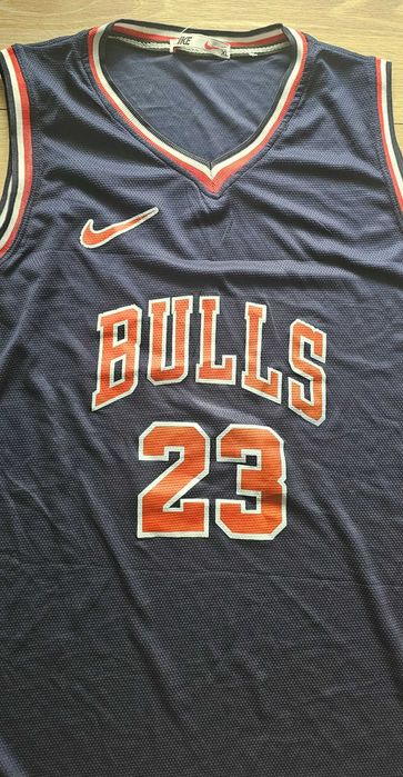 Maiou Nike de baschet Chicago Bulls - Michael Jordan #23, mărimea XL