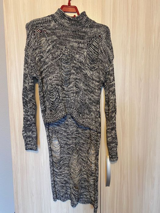 Продавам рокли/туники - Stradivarius, Bershka