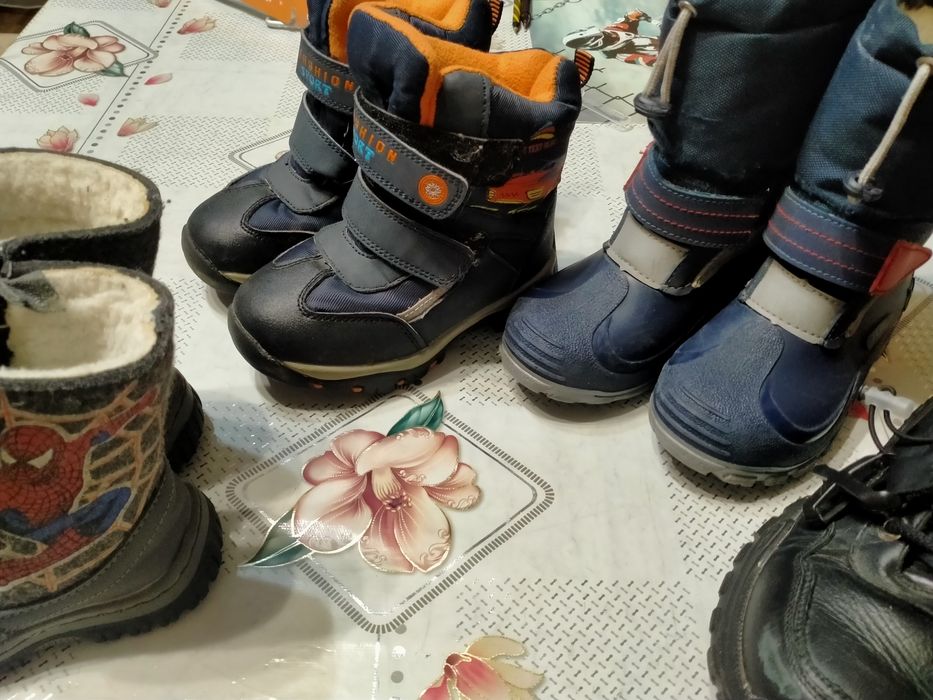 Продам обувь на мальчика