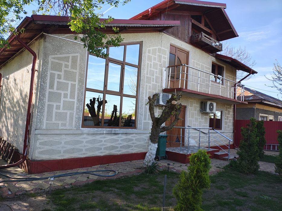 Casa de vanzare