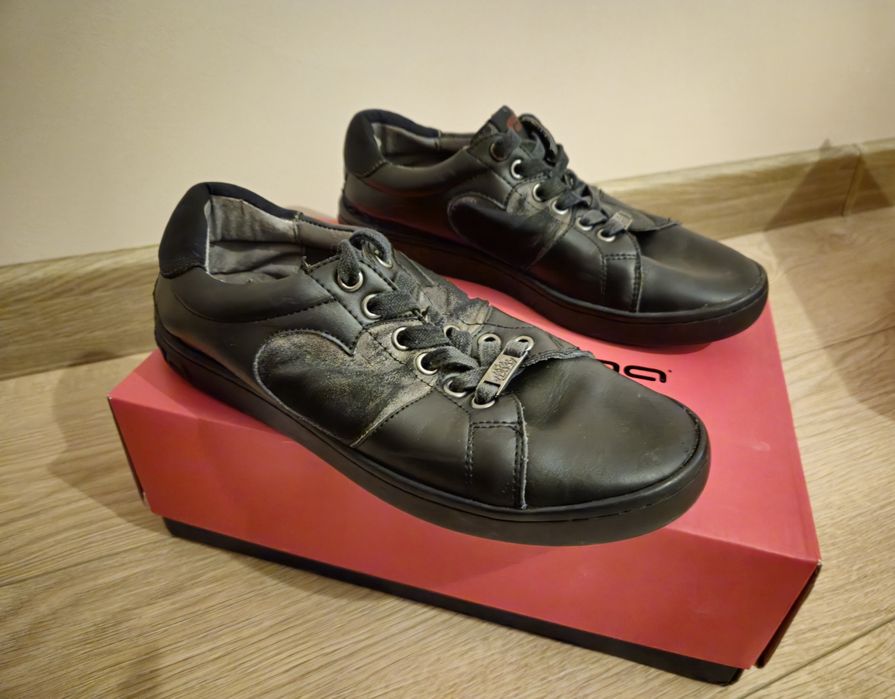 Дамски кецове Fornarina, 38